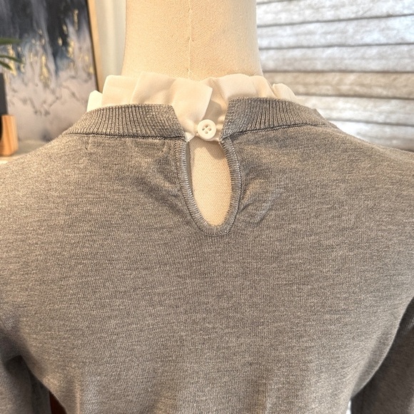 Adrianna Papell Grey/White  Women's Twofer Ruffle Neck Sweater. Size XS - Picture 6 of 7